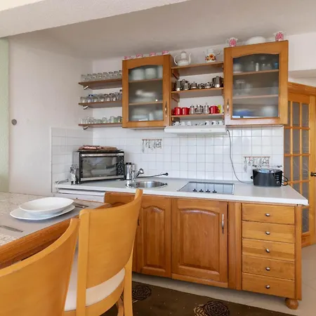 Apartment Kristina Dujmovic Baška Voda Rum bild