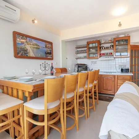 Apartment Kristina Dujmovic Baška Voda Rum bild