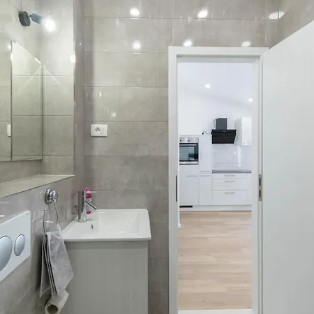 Apartment Kristina Dujmovic Baška Voda Rum bild