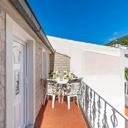 Apartment Kristina Dujmovic Baška Voda Rum bild