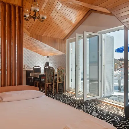 Apartment Kristina Dujmovic Baška Voda Exteriör bild
