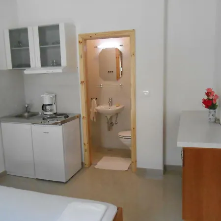 Apartment Kristina Dujmovic Baška Voda Exteriör bild