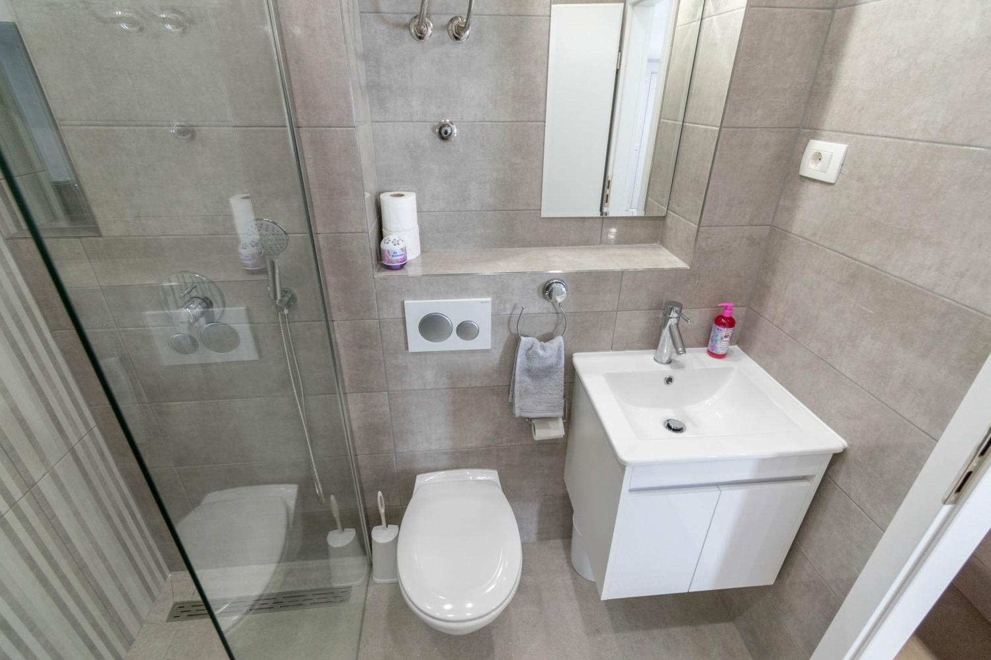 Kristina Dujmovic Apartment